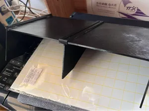 奔驰GLC260L-300L前置物相隔板-副驾驶储物收纳盒