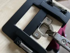 hinge alignment jig