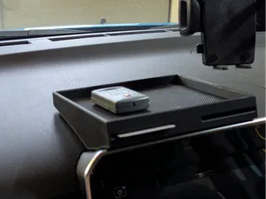 On top Ablage Suzuki Ignis