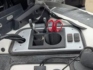 Skeeter fx series bow mount cup holder