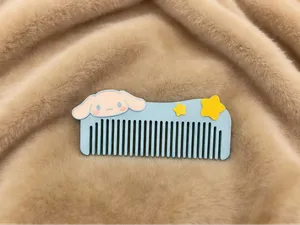 玉桂狗美发梳子