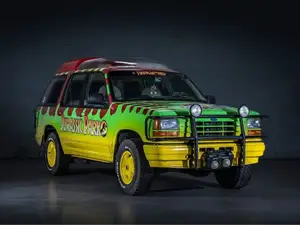Ford Explorer (Jurassic Park) - 3D Model