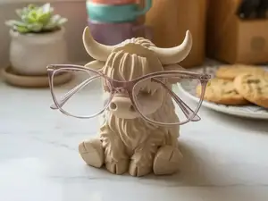 Cute Highland Cow Eyeglass Holder Stand