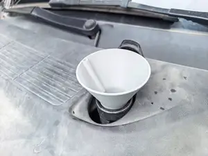特斯拉玻璃水加注用漏斗