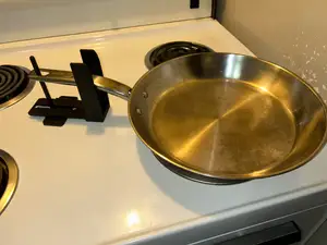 Assistive Magnetic Pot holder
