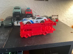 1/64 scale Ferrari transporter