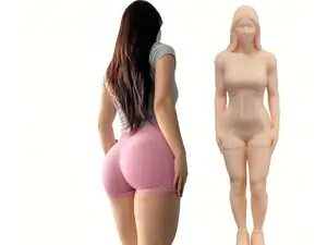 健身女站姿