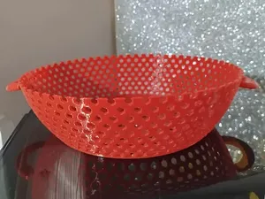 SCOLA PASTA CON MANICI