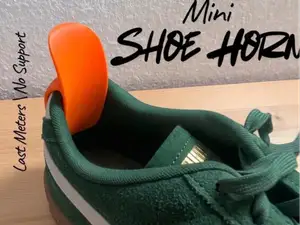 Mini shoe horn