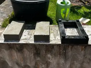 Mold for making concrete bricks