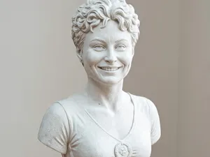 Yelena Shushunova
