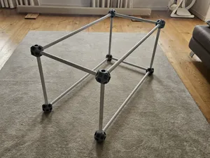 Build cubes for plastic rods