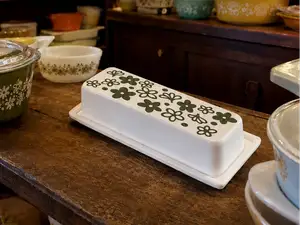 Vintage Pyrex Antique Butter Dish Crazy Daisy 