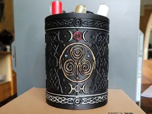 Pot à crayon celtique