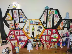 可擴充堆疊的展示架