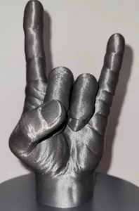 Main hard rock / Signe des cornes
