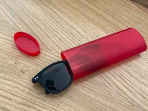 Boite à lunettes pour enfants