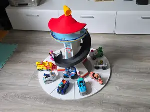 Paw Patrol Aussichtsplattform Parkplätze