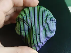 Quantum Alien Head Seethrough
