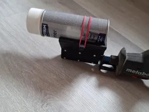Sprühdosen Schüttler für Säbelsäger