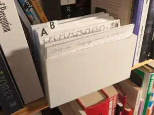 Index card dividers A6, labelled and blank