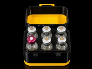 Compact 10ml insulin / peptide holder (6 vials)