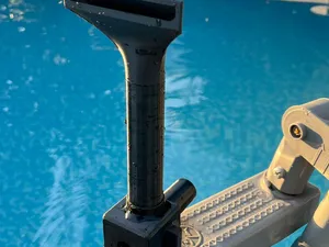 Pool Wasserfall mit Düse
