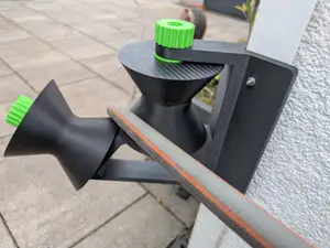 Gartenschlauch Führung Ecke oder Wand
