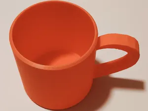 Tasse mit Griff