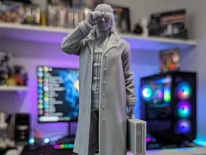 Resident Evil Requiem Victor Gideon Figure