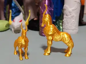 黄金圣衣-山羊座摆件