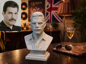 Freddie Mercury (Farrokh Bulsara) – Bust