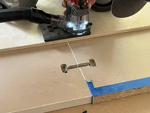 Countertop Miter Bolt Router Jig (3.5 in)