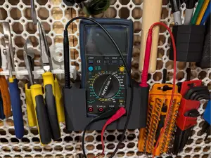 Multimeter and probe holder for Multiboard