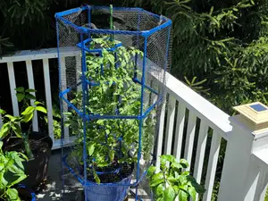 Modular Plant Netting System