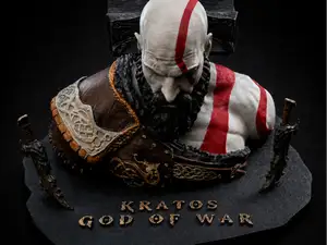 Kratos ps5 controller holder, Bust and base