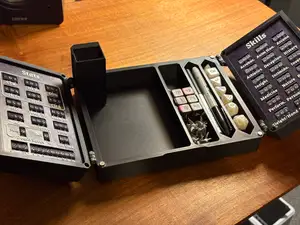 Ultimate DND Players Kit - v2 Lockable, Tracking