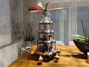 Elektrische 3D-Krippenpyramide Maria & Josef