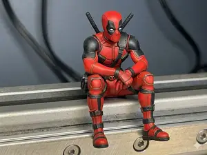 deadpool desk-monitor buddy