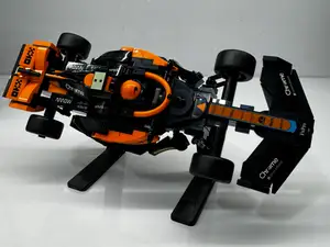 *Brick company called L-EGO* F1 Champions stand