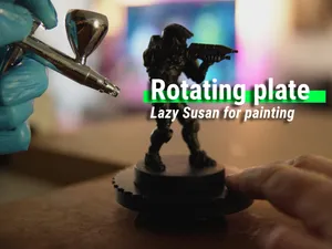 Rotating plate (Lazy Susan) for painting 3d models