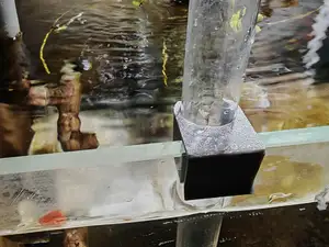 鱼缸PVC管卡挂卡7-12毫米玻璃可用20-25毫米管径可用玻璃瓷砖缸挂架雨淋管灯管卡子固定架上水管