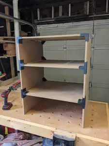 Shelving bracket system