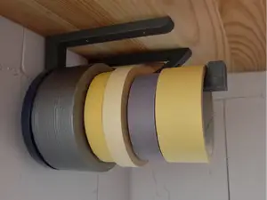 Tape holder top mounted