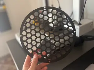 griglia per woofer 20cm con pattern esagonale