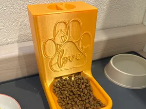 Automatischer Futterspender für Katzenfutter