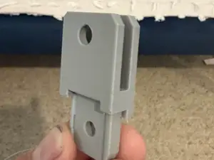 2006 Outlander Window Bracket 