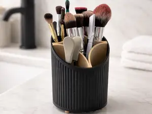 Makeup Brush Organizer