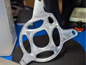 Prickly tuttio motor cover