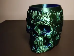 Skull vase
